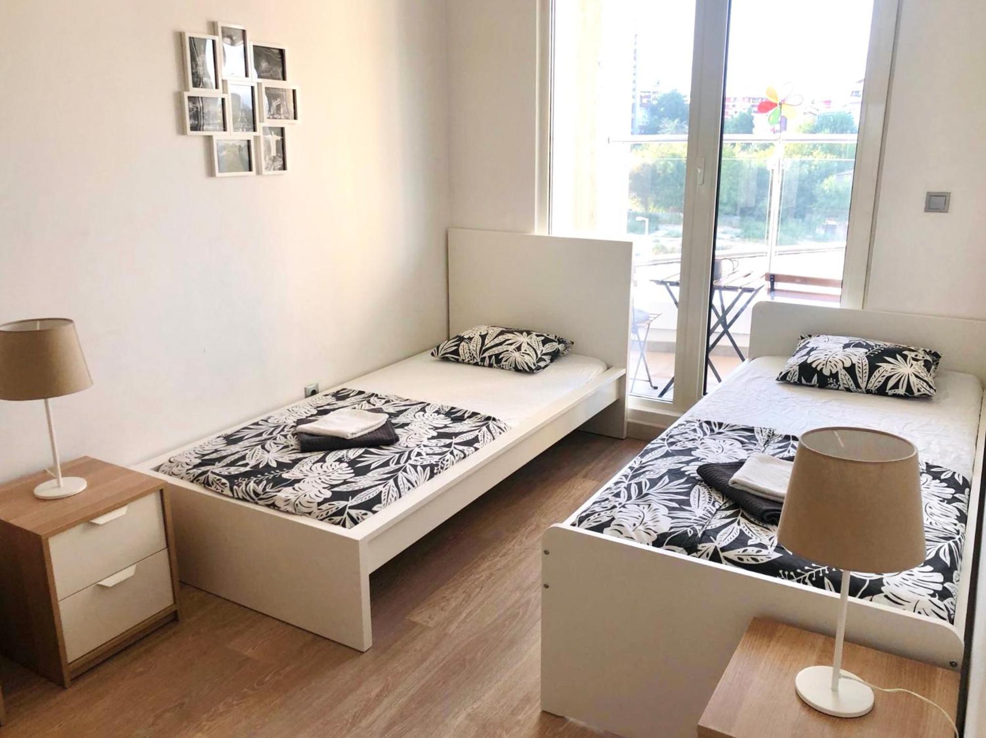 Mdm Sky Apartments Skopje Esterno foto