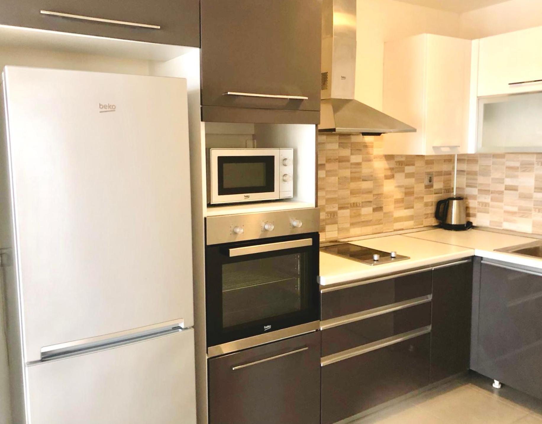 Mdm Sky Apartments Skopje Esterno foto