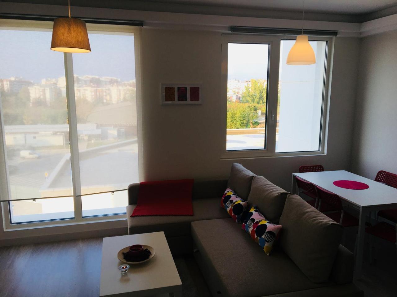 Mdm Sky Apartments Skopje Esterno foto